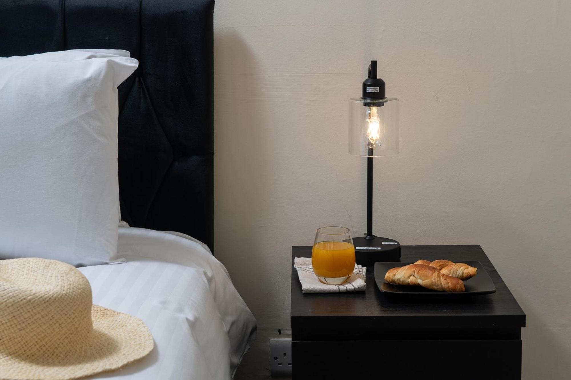 Orme Lodge Llandudno Bagian luar foto