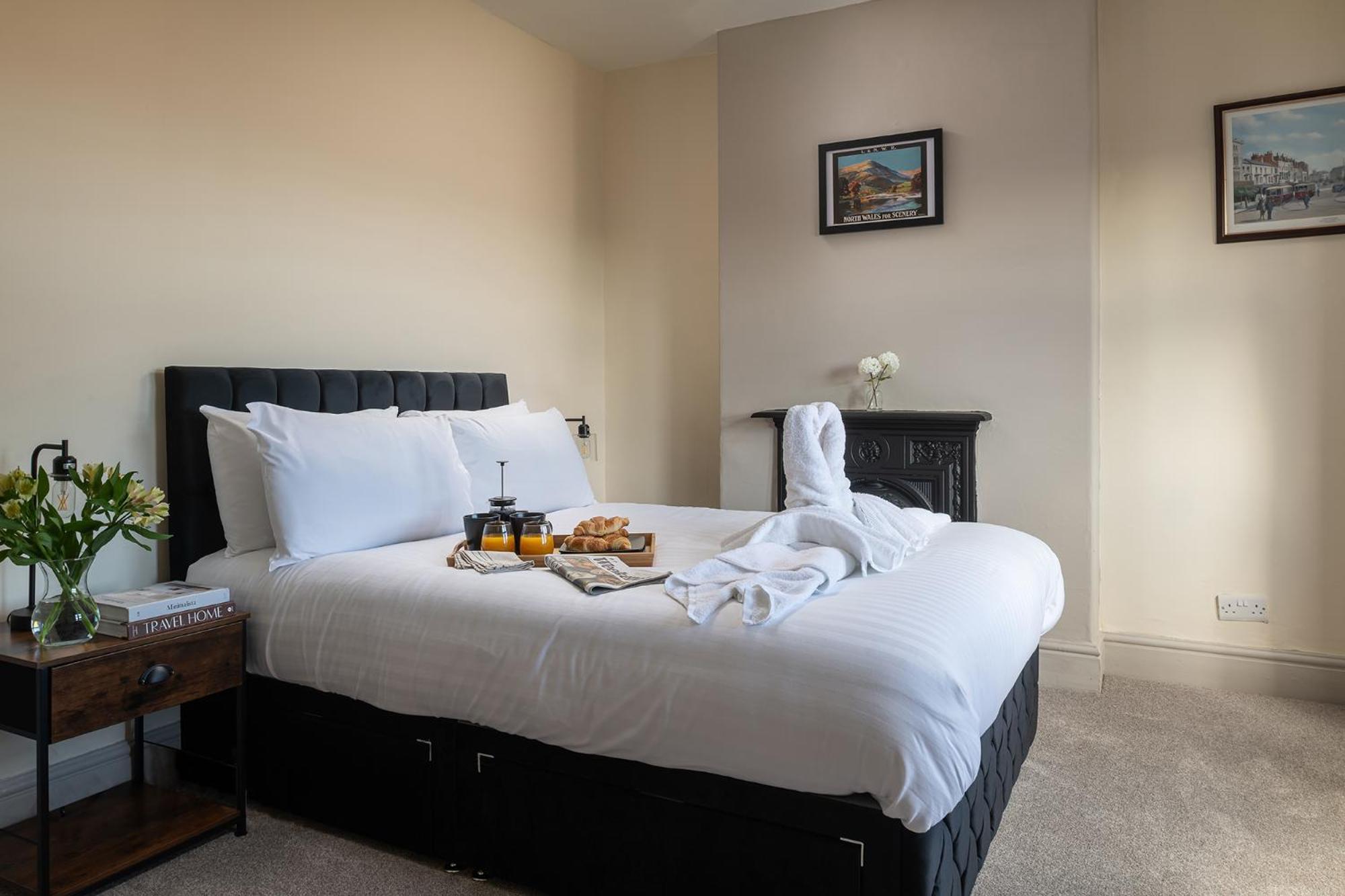 Orme Lodge Llandudno Bagian luar foto
