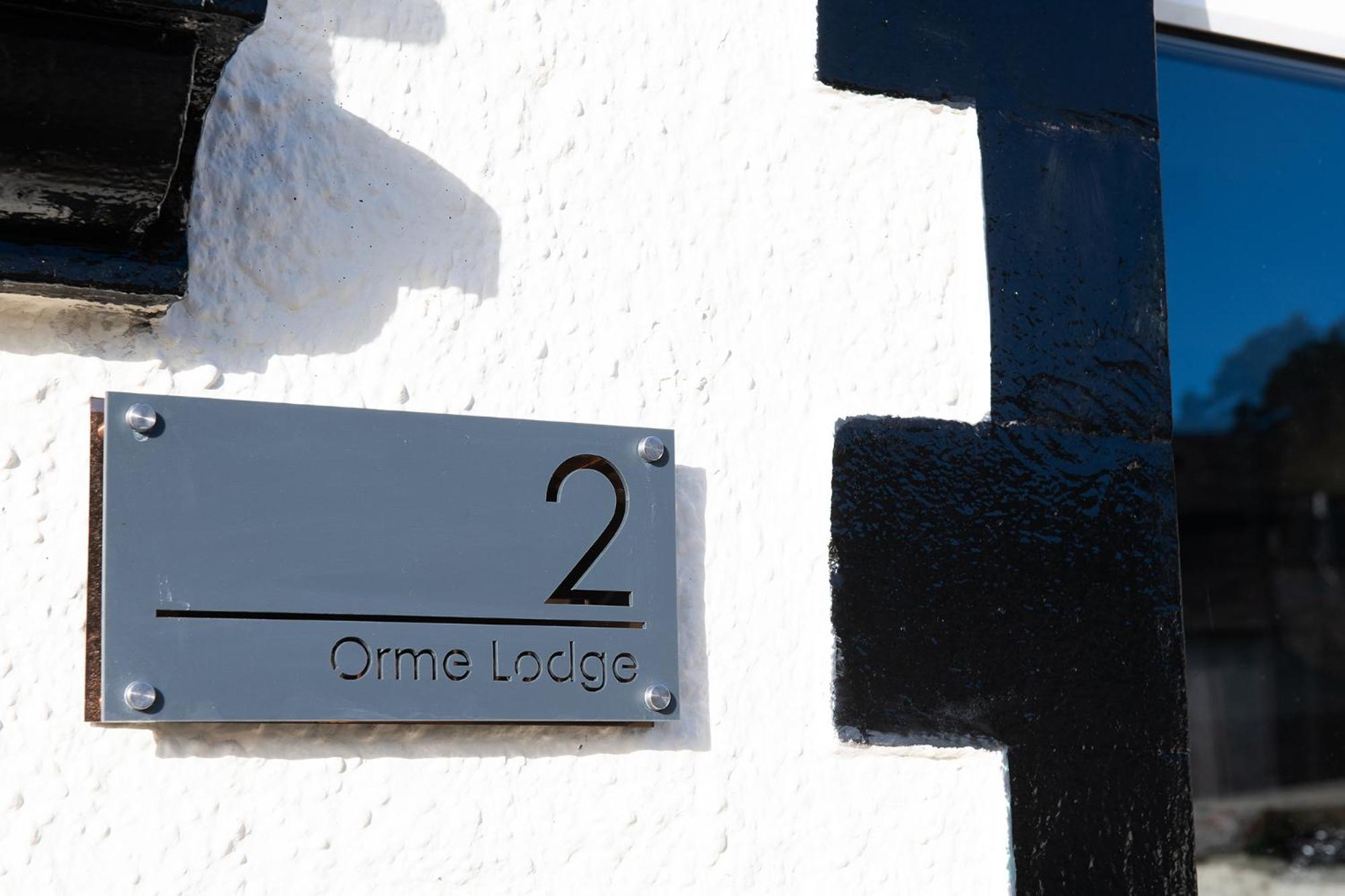 Orme Lodge Llandudno Bagian luar foto